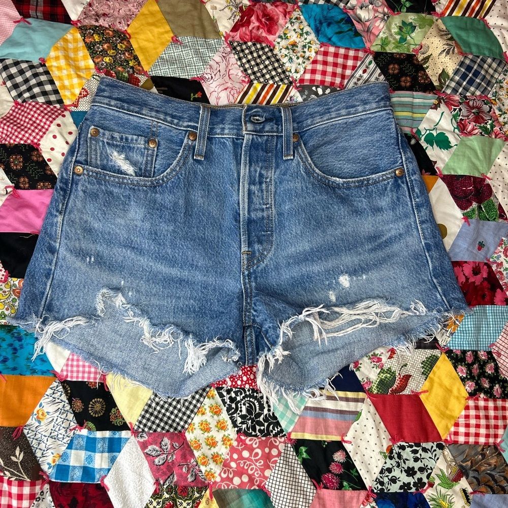 Levi’s button fly 501 Distressed Denim  Jean Shorts